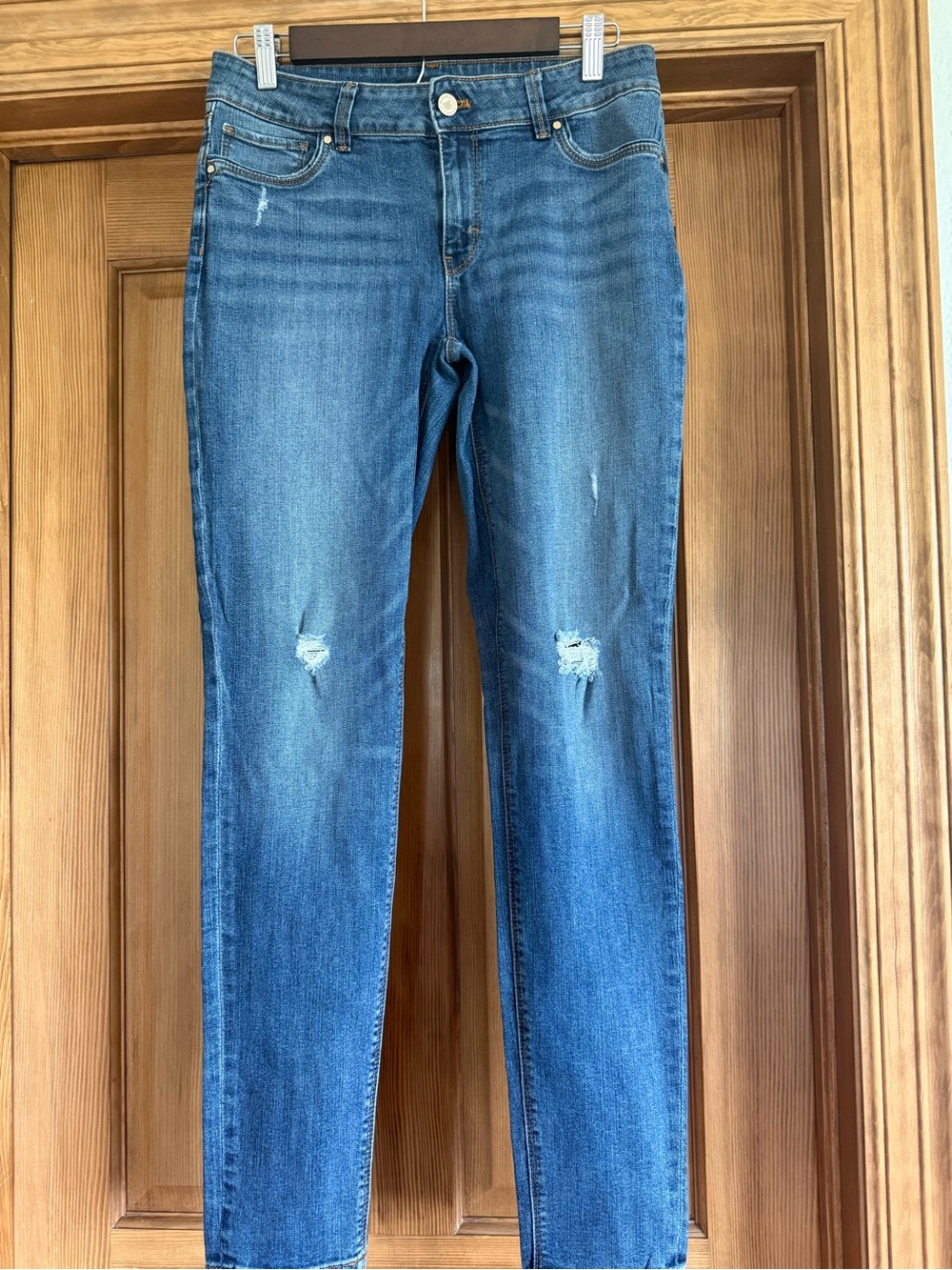 Women’s Blue Distressed Skinny Jeans